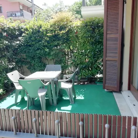Апартаменты Ampio Monolocale Con Giardino Privato - 150 Metri Dal Mare - Viserbella *